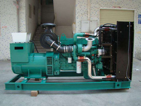 翼城1100kw康明斯柴油发电机组图片 翼城1100kw康明斯柴油发电机组图片